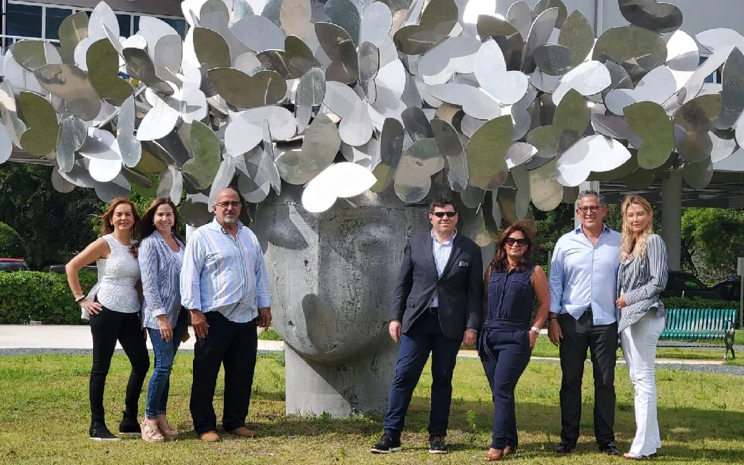 A Tour of Manolo Valdes’ Work: “The Legacy”