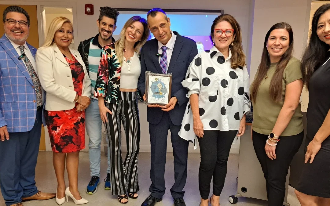 Abrazando el Marketing Digital: Una Puerta de Entrada al Emprendimiento Moderno